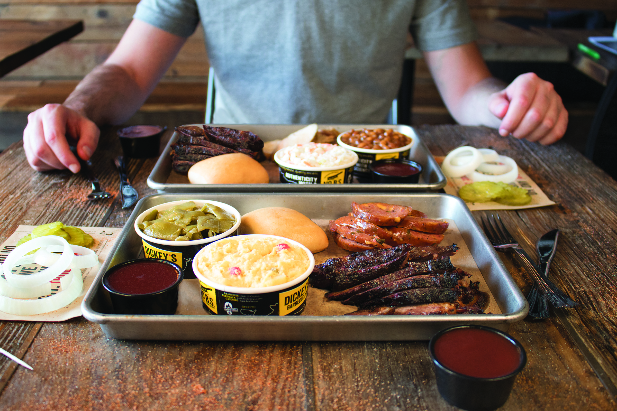 QSR: Dickey’s Debuts Dinner Special for Two for February